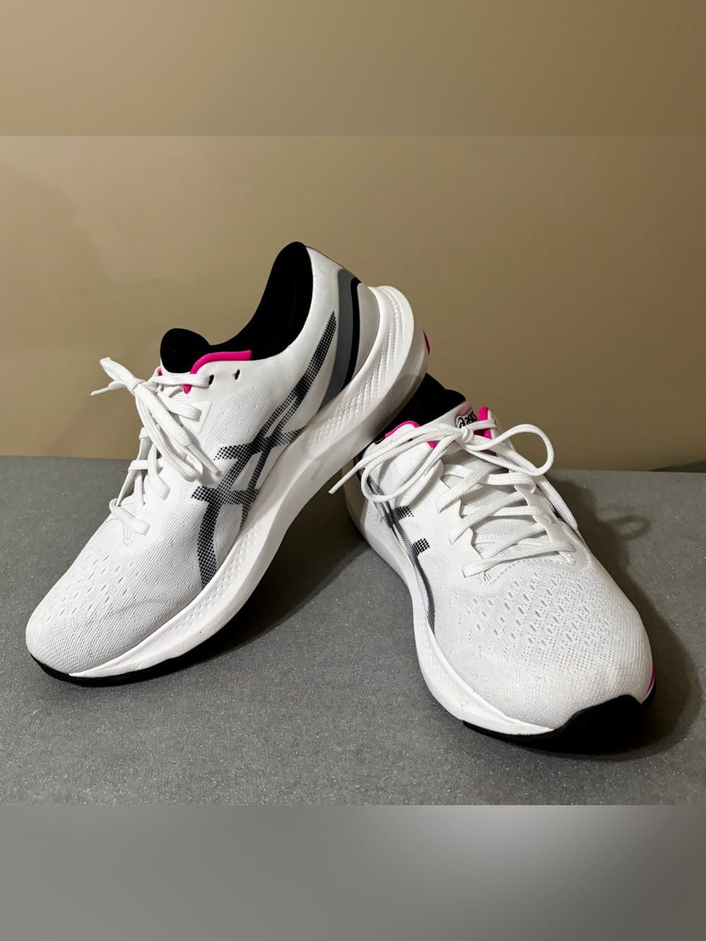 Asics Women's White Running Sneakers with Pink and Black Details